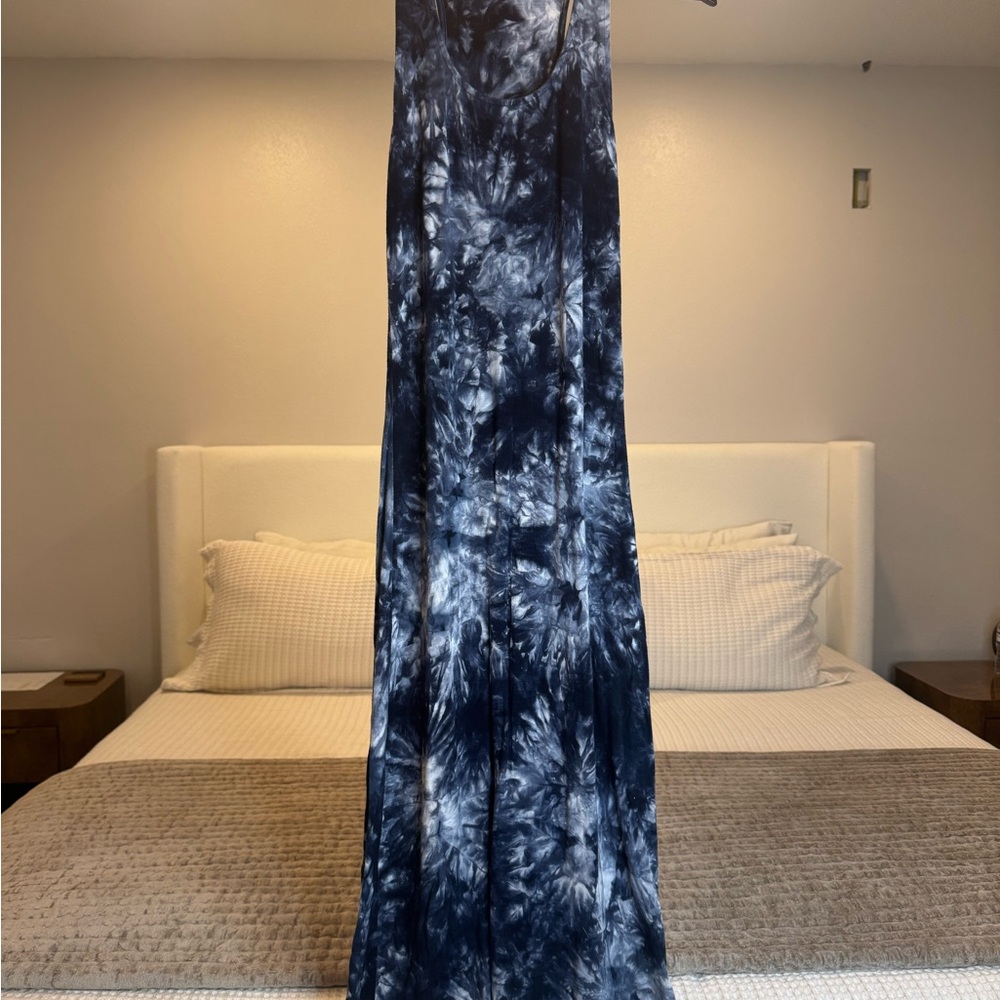 Elegant Tie-Dye Maxi Dress LIKE NEW** beach cover stretchy bodycon
